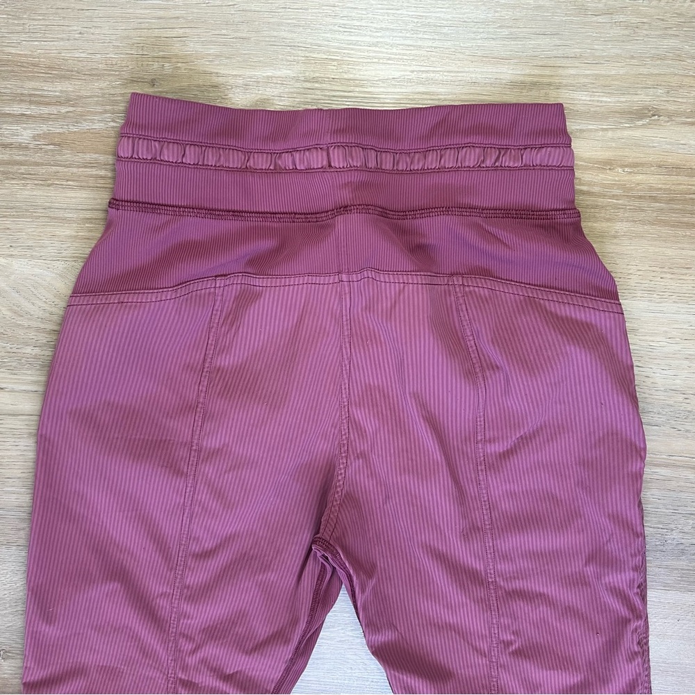 Lululemon Pink Dance Studio Mid-Rise Cropped Pants | Size 2 - Picture 5 of 11